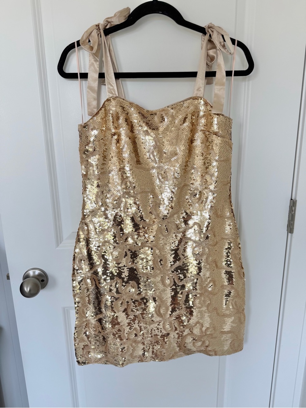 Vici Soryn Metallic Gold Sequin Tie-Shoulder Mini Dress - Picture 11 of 13